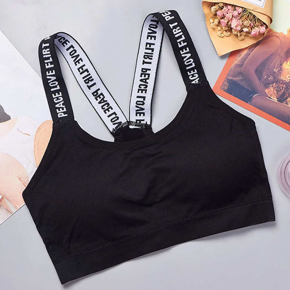 Women’s Seamless Strappy Sports Bra